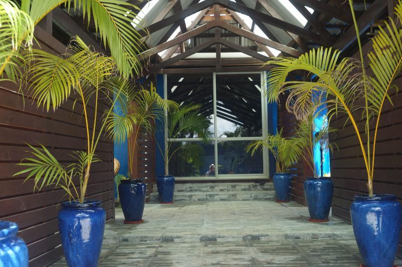 Return To Paradise Resort & Spa Matautu Ngoại thất bức ảnh