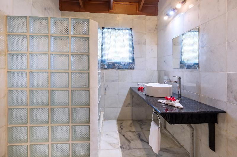 Return To Paradise Resort & Spa Matautu Ngoại thất bức ảnh